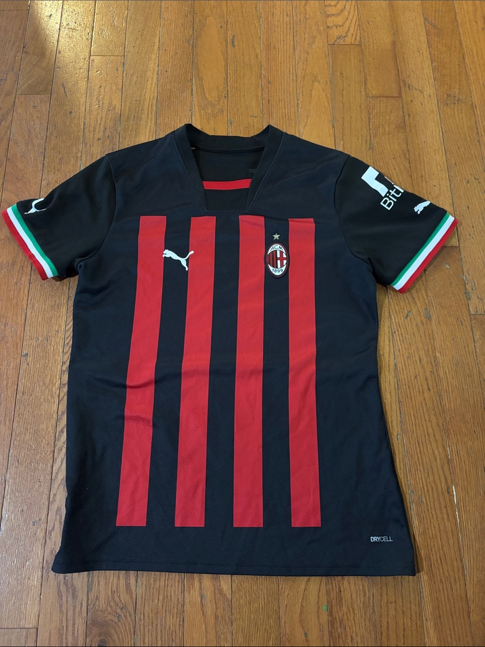 Puma Black & Red AC Milan Replica Jersey. Size Small